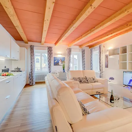Apartment Concordia - Happy