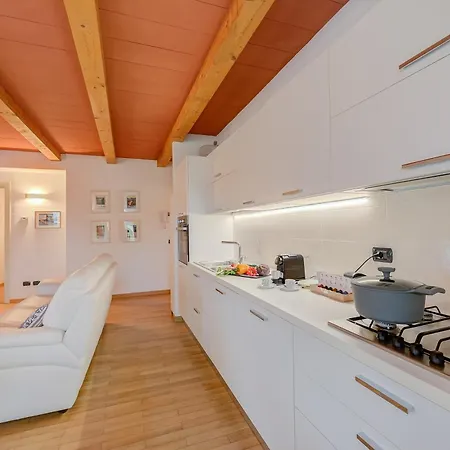 Concordia - Happy Apartment Laveno
